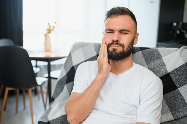 What To Do When You Experience A Broken Tooth