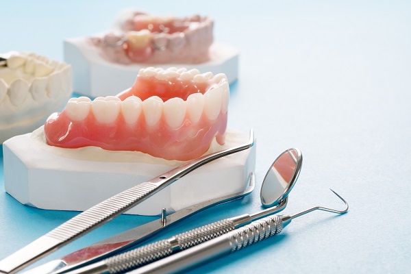 Questions To Ask A Dentist Before Getting Dentures