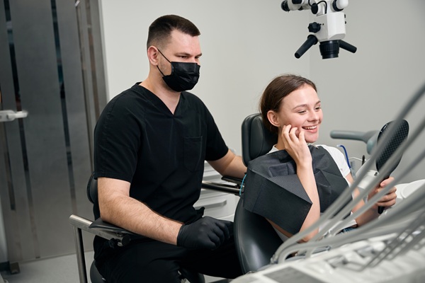 Tooth Replacement Roadmap: Comparing Implants, Bridges, And Prosthetics